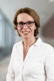 Maja Lujber - Sekretariat
